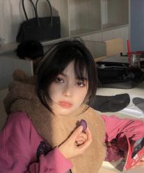 -AYO SALON