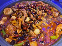 -徐记小怪兽肉蟹煲店(哈西万达金街店)