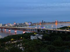-龟山风景区-龟山电视塔