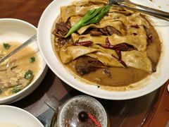 -老铺人家酒店(紫荆名流店)