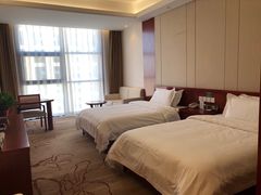 -兴芮温泉度假区