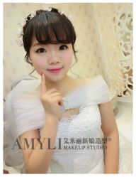 -艾米丽婚纱礼服