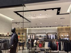 -燕莎奥特莱斯购物中心