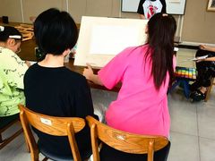 -陕西省小天鹅艺术团