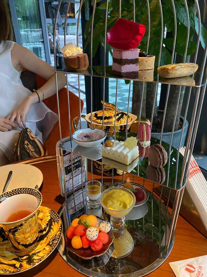 unico餐厅-"这家店的风景是真的很不错,就在唐城遗址公.