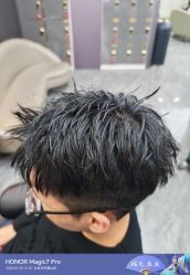 -藤野造型烫染·漂发