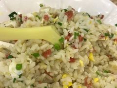 -江城燕子大排档(江汉路步行街店)