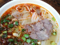 -遵义虾子张六羊肉粉(普陀路店)