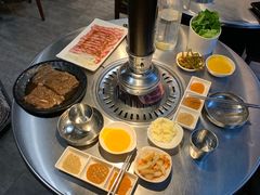 调味雪花牛排肉-韩聚屋韩国烤肉餐厅(新北万达店)