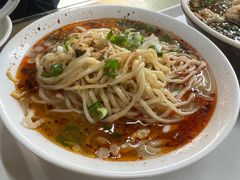 -郧阳酸浆面黄家面馆(郧阳路店)