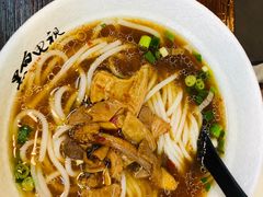 -黑白电视长沙小吃(美林M·LIVE天地东座店)