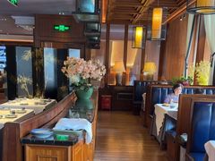 -八府香鸭·啫啫煲(华山路店)