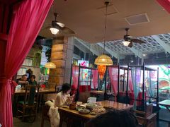大堂-中8楼风尚云南菜(颐堤港店)