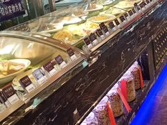 自助取餐区-渔民船说·北塘海鲜·天津菜·海肠捞饭(北塘古镇店)