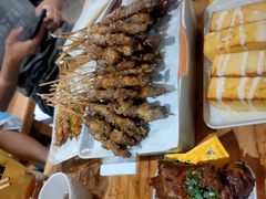 烤羔羊肉串-木屋烧烤(岗顶二店)