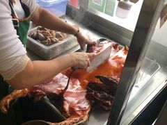 -临高金奖烤乳猪(长滨路店)