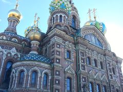 -滴血救世主教堂