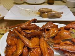 招牌烤乳鸽-石岐佬中山菜馆(张溪店)