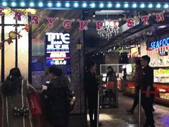 门面-钦瓦台时尚自助餐厅(银泰城店)