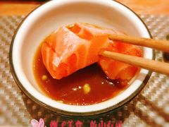 三文鱼鱼腩-乾山寿司(好运街店)