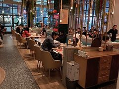 -红樱桃·欢乐餐厅(太原里店)