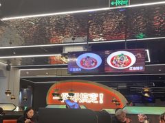 -胖哥俩肉蟹煲(湖滨银泰in77店)
