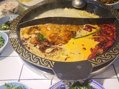 -卤校长老火锅毕节店(招商花园城店)