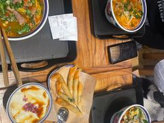 -云阿蛮云南生烫牛肉米线(奉贤路店)