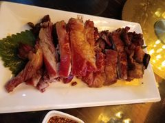 -白鹿苑蒙餐(鄂温克宾馆店)