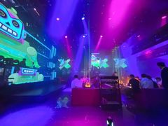 -MEGA PARTY CLUB