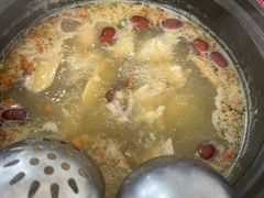 -花苑美食横琴生蚝火锅(拱北粤华路店)