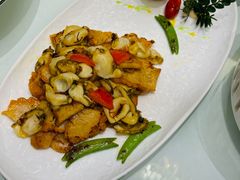 -绫罗岛海鲜私房菜(鸭绿江边店)