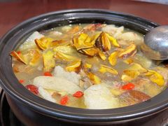 -菌之家·专业纯野生菌火锅·特色炒菌