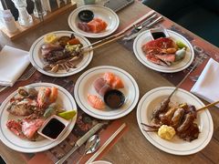 -咖啡苑自助餐厅·中国大饭店
