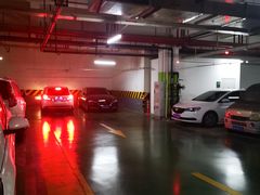 -乐天百货(环球中心店)