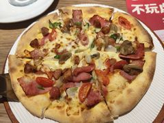 -必胜客(新中纬店)