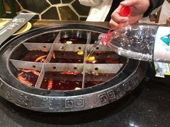 -唇辣号重庆老火锅(亦庄店)