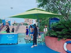 -平湖九龙山乐满地水上乐园