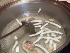 -喃喃椰·糟粕醋·椰子鸡火锅(七堡花园店)