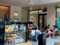 -星巴克(上海长宁来福士1F店)