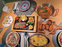 -麓椿花园西餐厅(海乐世界店)