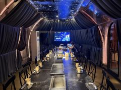 -麦凯伦烧烤·精酿超级工厂店(金桥总店)