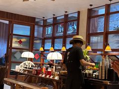 -银米·云南传统过桥米线(双廊黑金冠店)