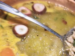 -洱火云南酸菜牛肉火锅(石景山当代商城店)