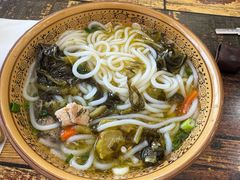 -正宗李家土鸡米线店