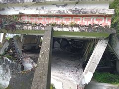 -四川汶川特大地震漩口中学遗址