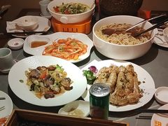 -新天明砂锅鱼头煲