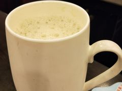 乌龙奶茶-康师傅私房牛肉面(马泉营奥莱店)