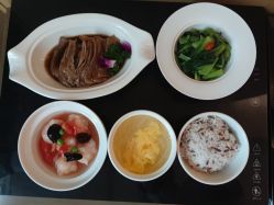 -金鹰国际月子中心(新街口店)