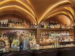 -Mogul Eatery·大亨餐酒馆